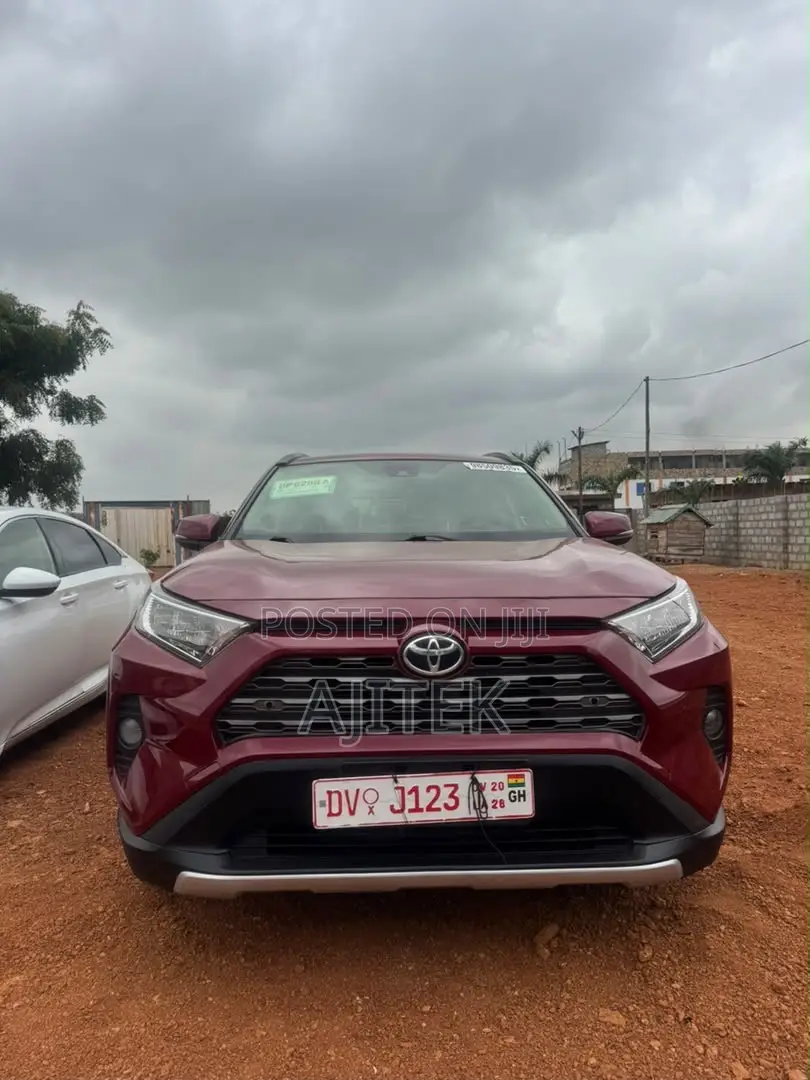 Toyota RAV4 2020 Red