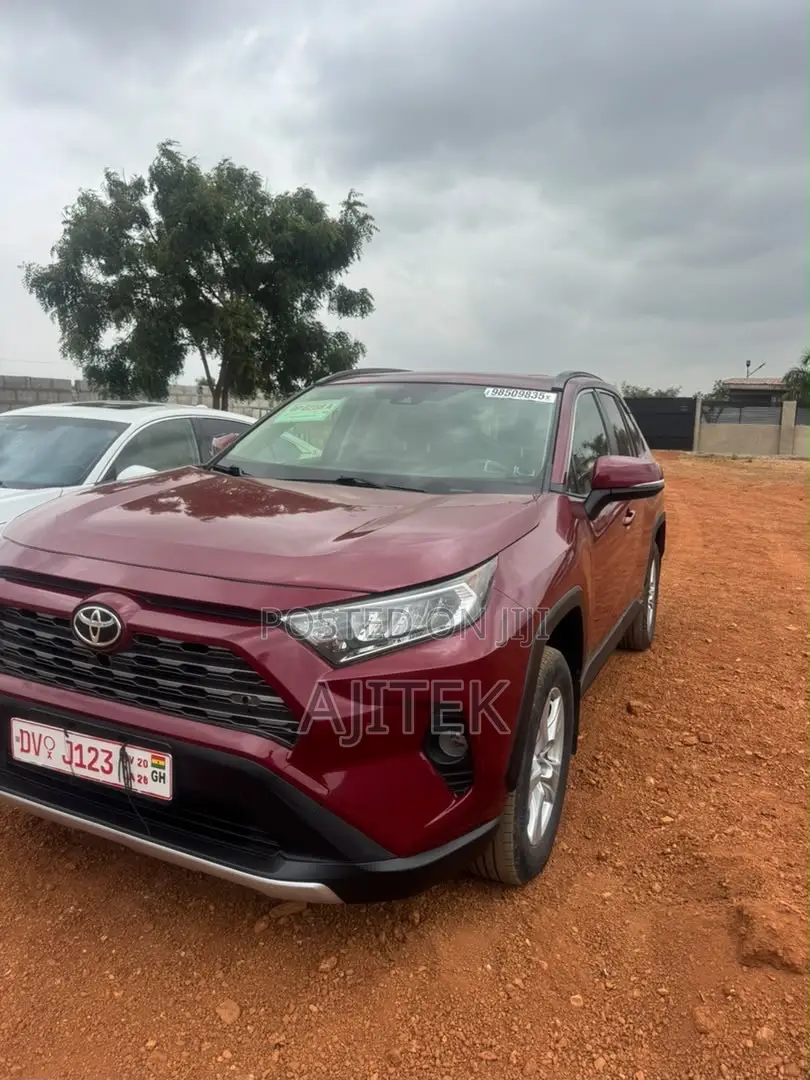 Toyota RAV4 2020 Red