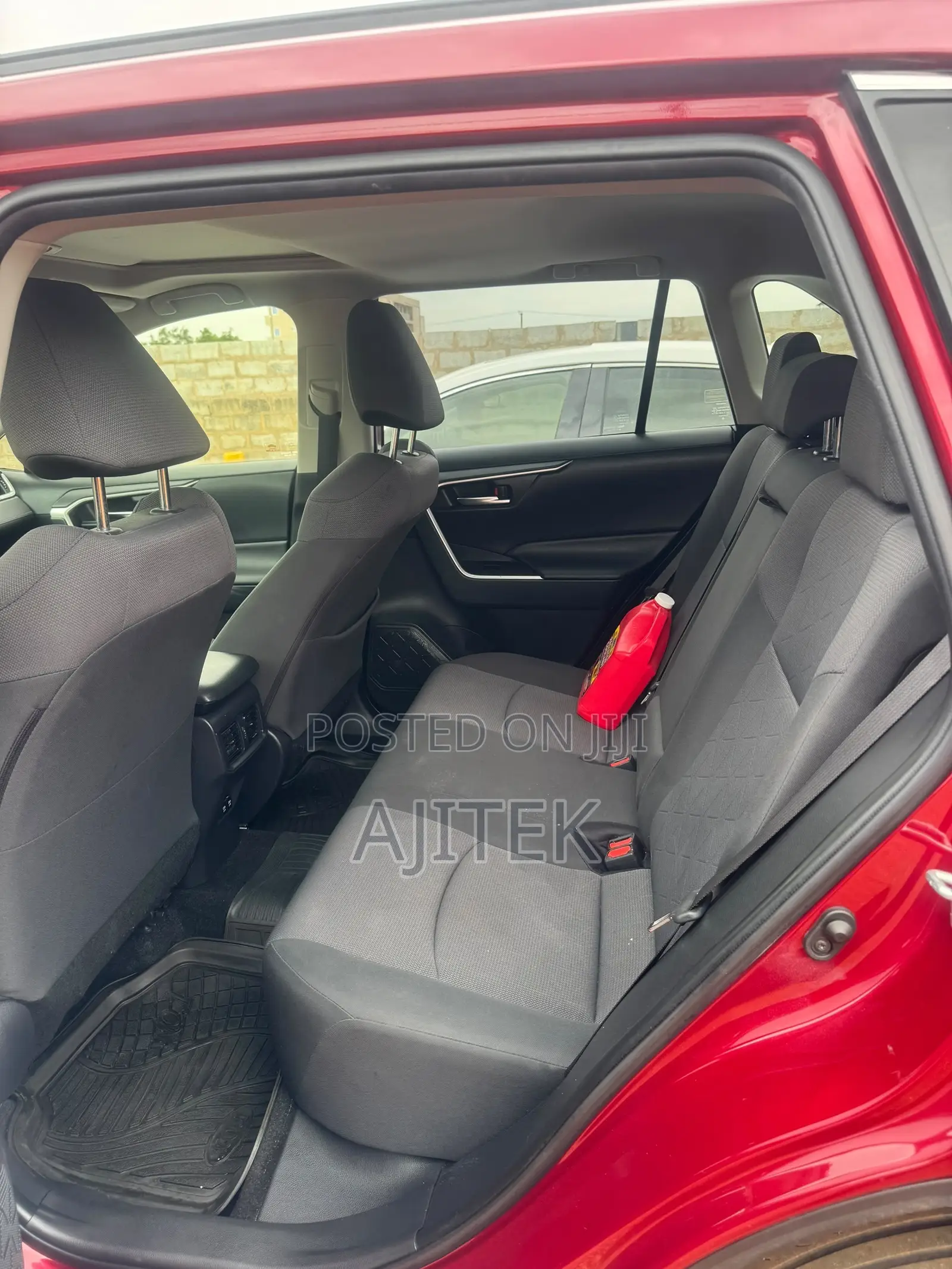 Toyota RAV4 2020 Red