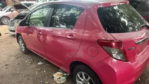 Toyota Vitz 2012 Gray