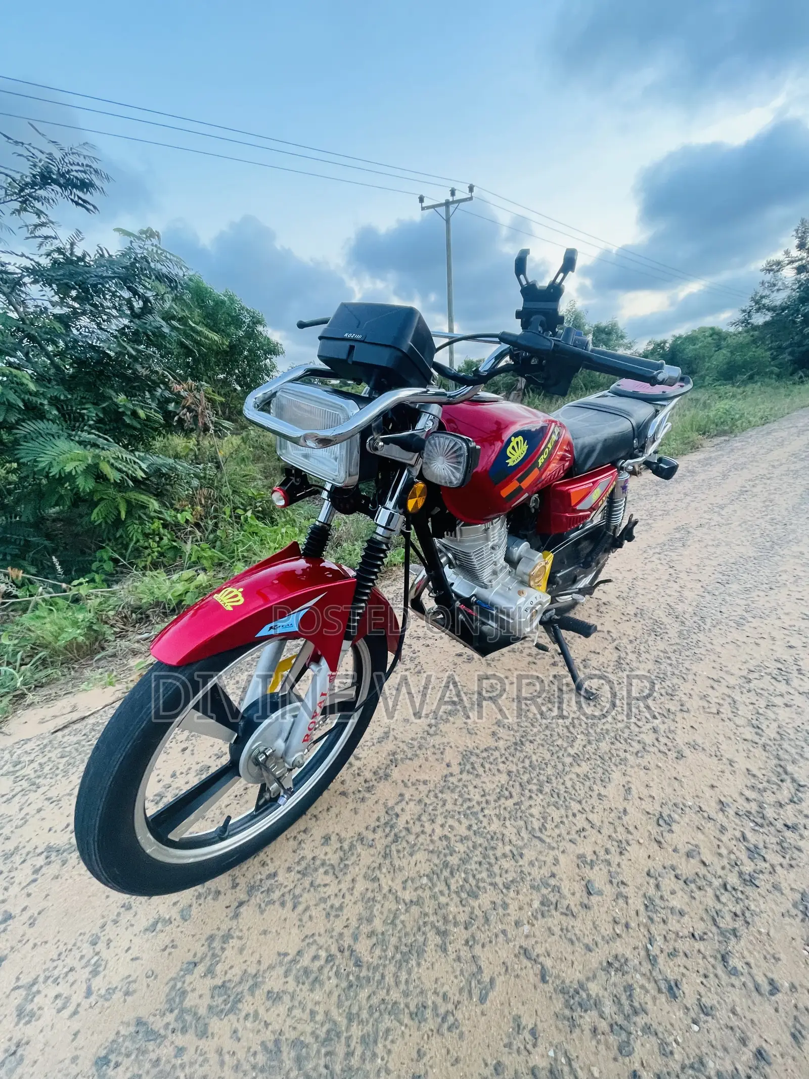 Royal RY125 2026 Red