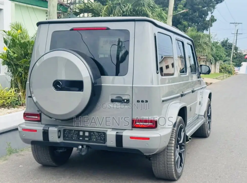 New Mercedes-Benz G-Class 2024 Gray