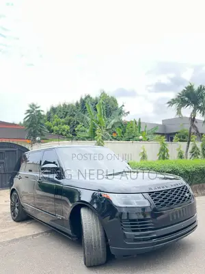Land Rover Range Rover Vogue 2022 Black