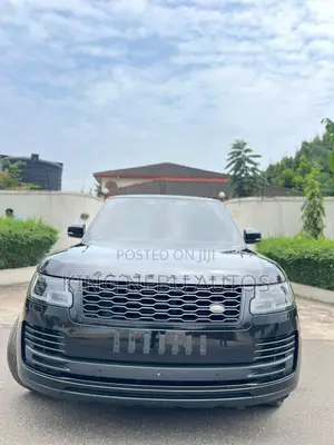 Land Rover Range Rover Vogue 2022 Black