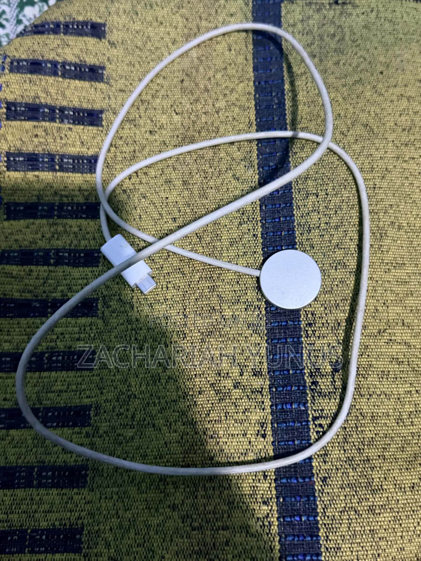 Used Apple Watch Series 8,GPS and Cellular Data. 45mm