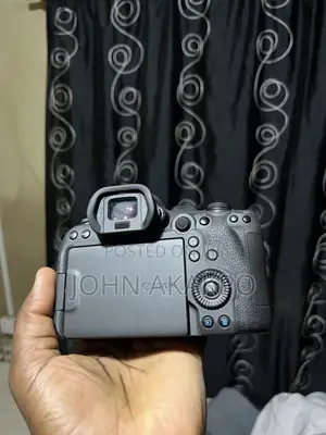 Canon R6 Mark II