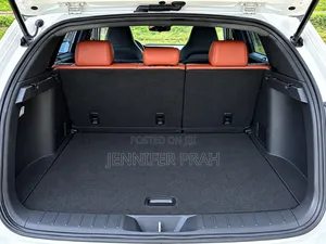 Changan UNI-K 1.5 Hybrid FWD 2023 White