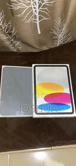 New Apple iPad (2025) 128 GB Silver