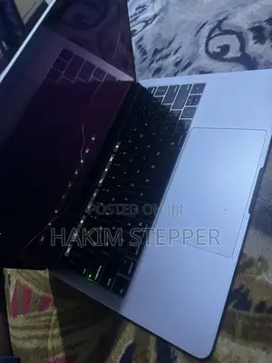 Laptop Apple MacBook Pro 2019 8GB Intel Core i5 HDD 256GB