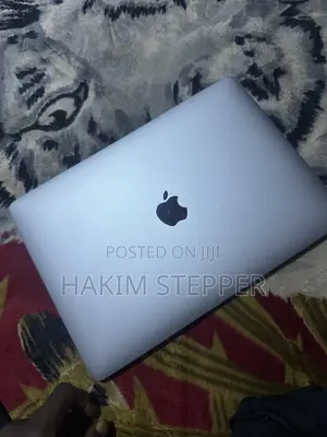 Laptop Apple MacBook Pro 2019 8GB Intel Core i5 HDD 256GB