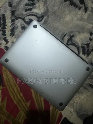 Laptop Apple MacBook Pro 2019 8GB Intel Core i5 HDD 256GB