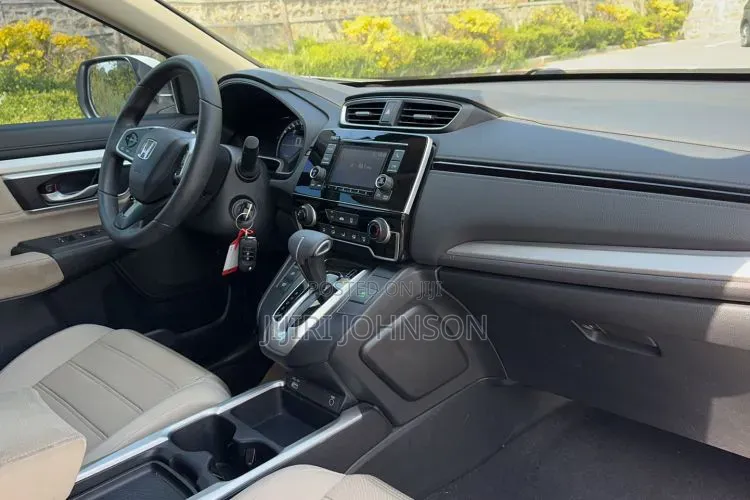 Honda CR-V 2021 White