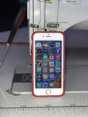 Apple iPhone 6s 64 GB Rose Gold
