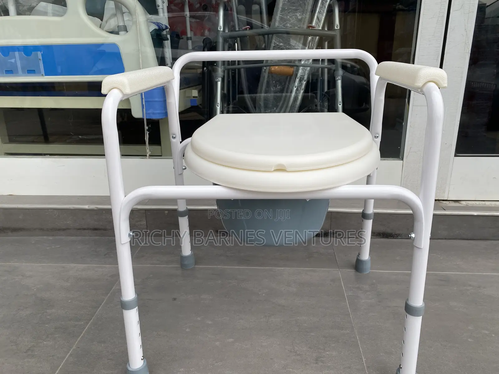 Commode Seat