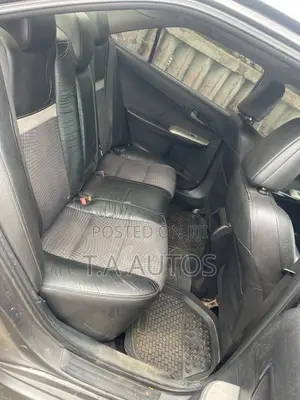Toyota Camry SE 4dr Sedan (2.5L 4cyl 6A) 2014 Gray