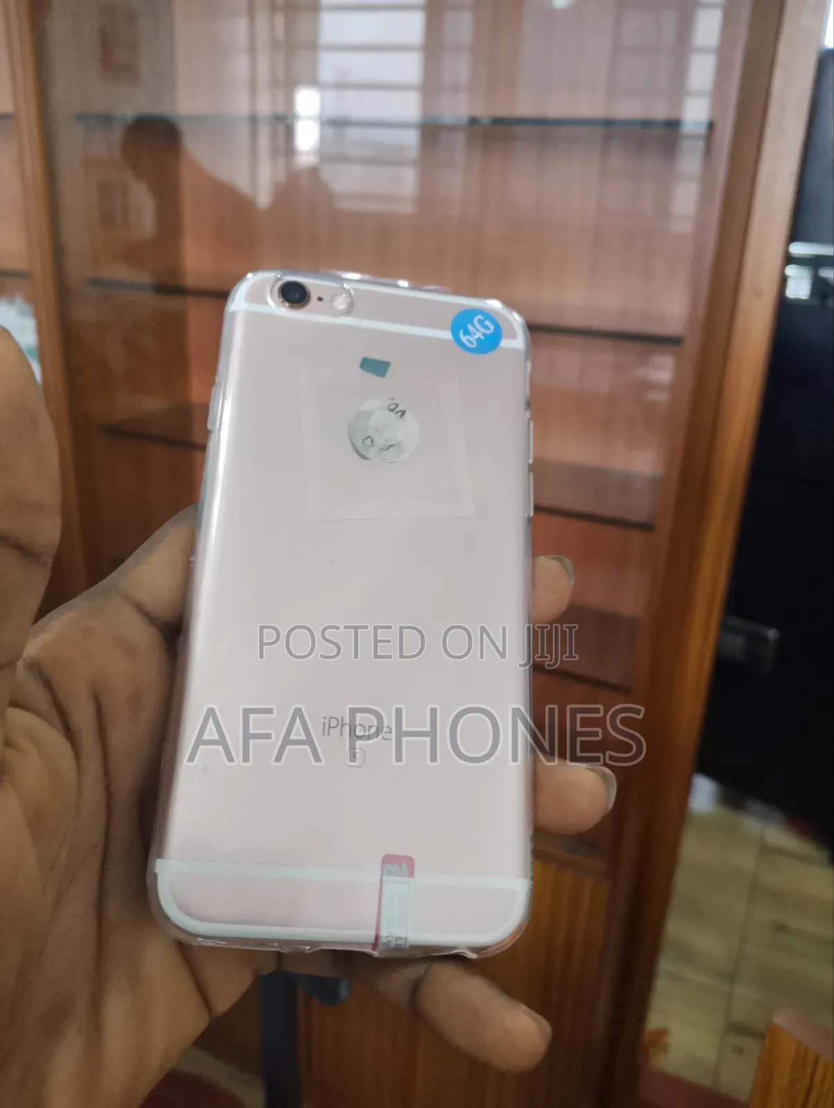 Apple iPhone 6s 64 GB Gold