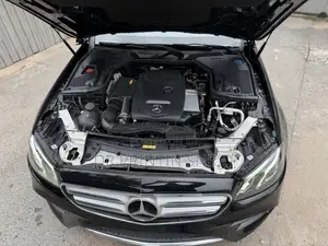 Mercedes-Benz E300 2019 Black