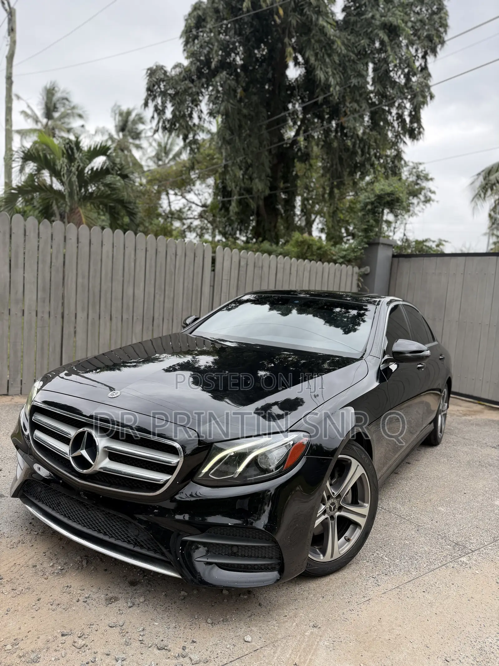 Mercedes-Benz E300 2019 Black