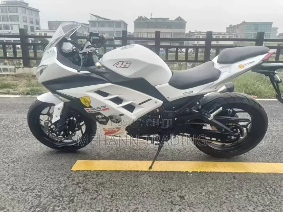 Kawasaki Ninja 400 2024 White