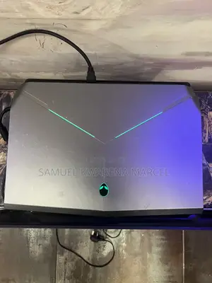 Laptop Alienware M15 r3 16GB Intel Core i7 HDD+SSD 1T