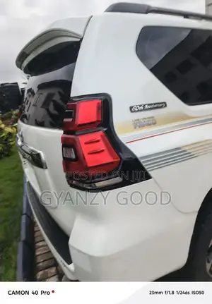 Toyota Land Cruiser Prado 2013 White