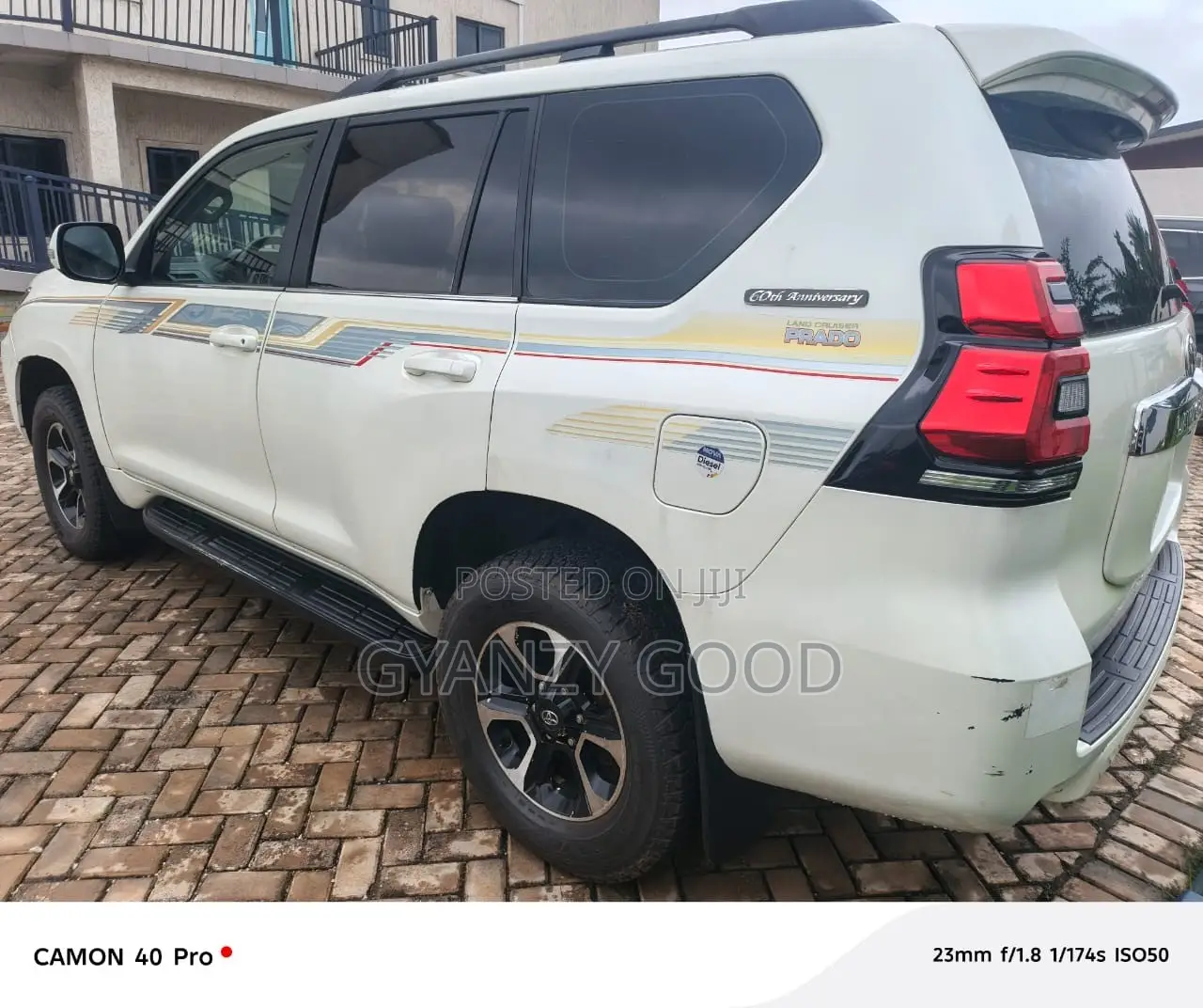 Toyota Land Cruiser Prado 2013 White