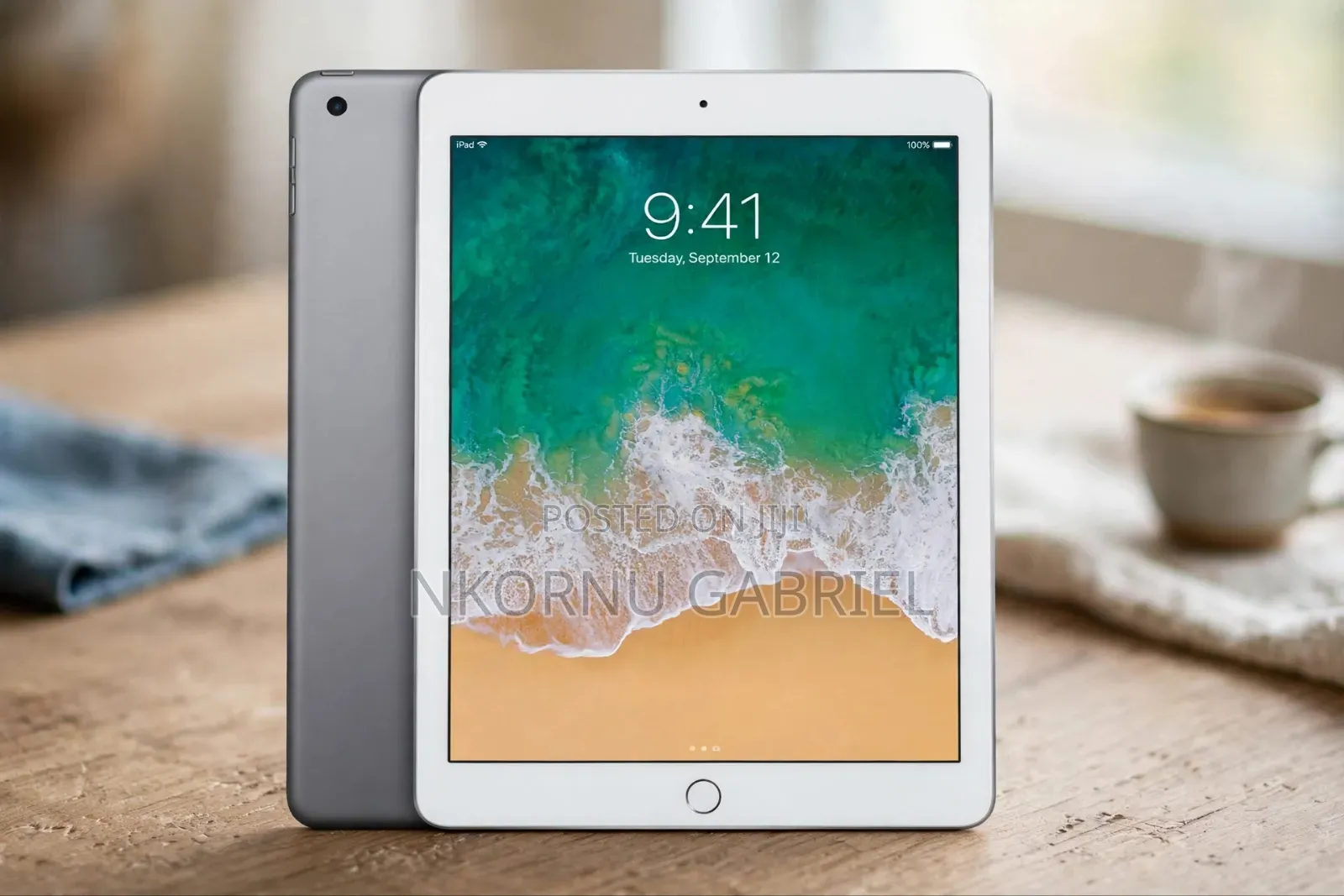 Apple iPad 5 (2022) 32 GB Silver
