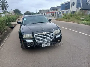 Chrysler 300 Touring RWD 2005 Black