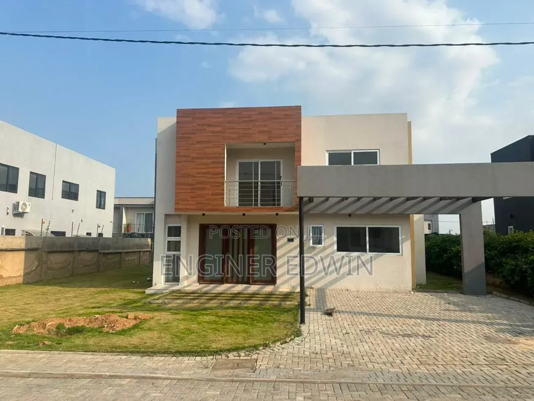 4bdrm House in Little Legon for sale