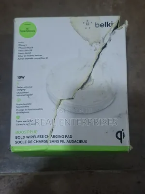 Belkin BoostUp Bold Wireless Charging Pad 10W (Model F7U050)