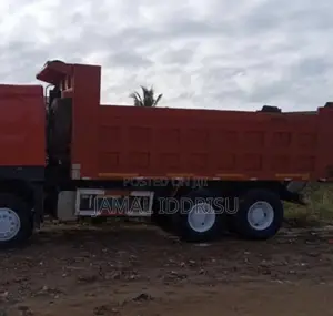 Howo Truck 375 2010 Red