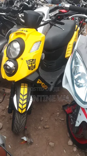 Piaggio Scooter 2018 Yellow