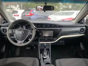 Toyota Corolla 2017 Red