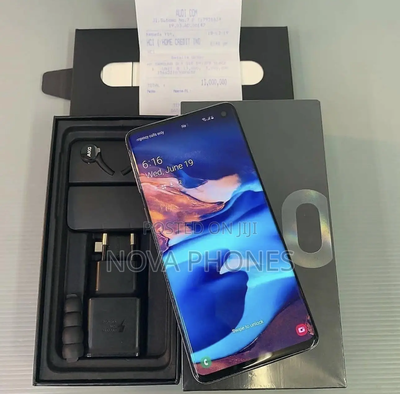 New Samsung Galaxy S10 128 GB Black