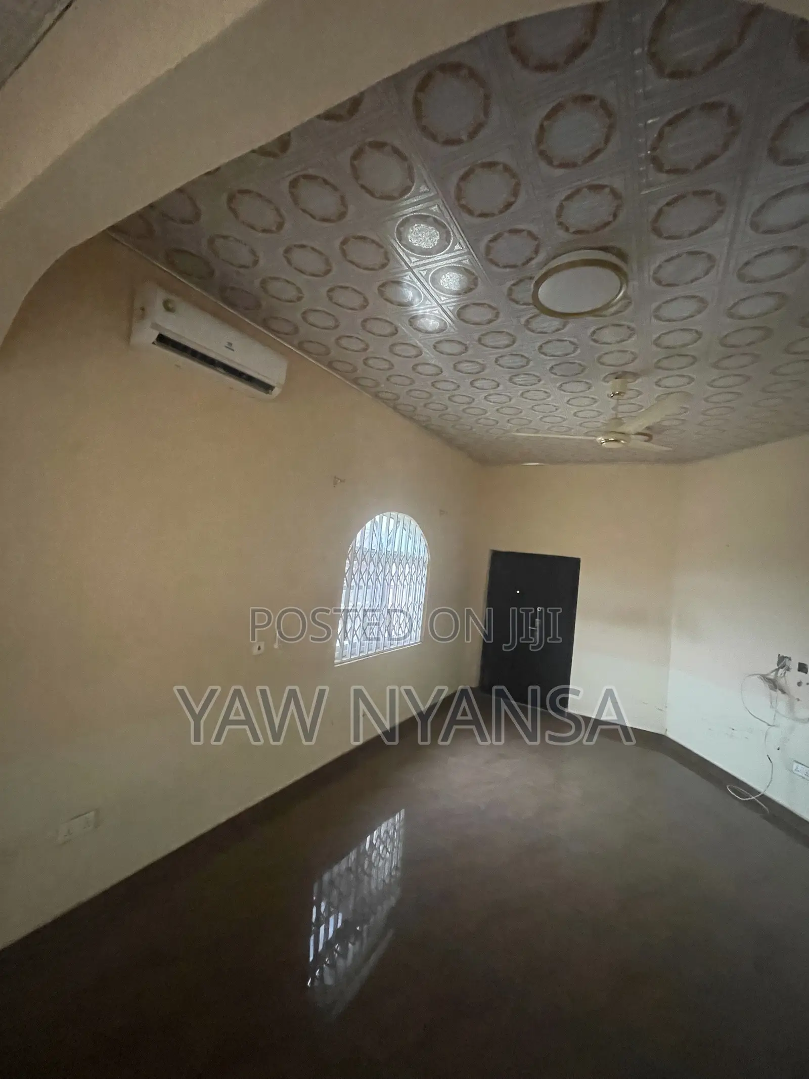 3bdrm Bungalow in Bn Estate, Old Ashomang for rent