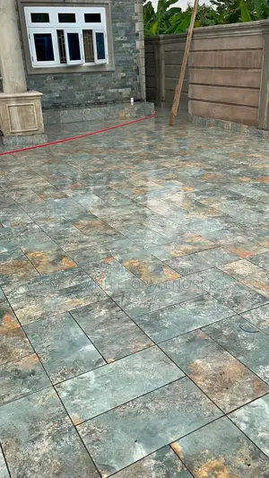 Compound Tiling Job