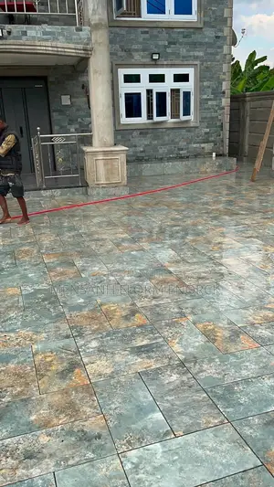Compound Tiling Job