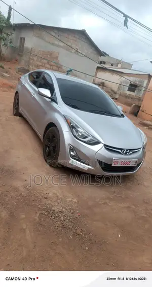 Hyundai Elantra Value Edition Sedan FWD (1.8L 4cyl 6A) 2016 Silver