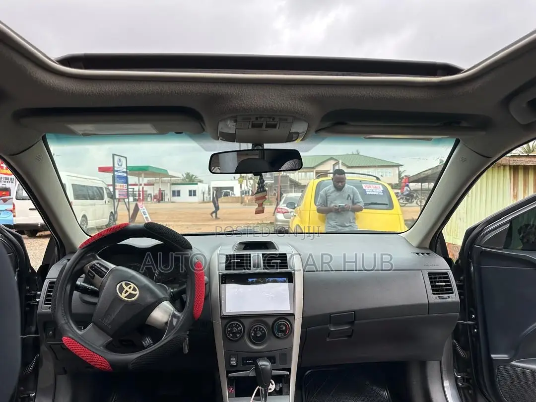 Toyota Corolla 2013 Gray