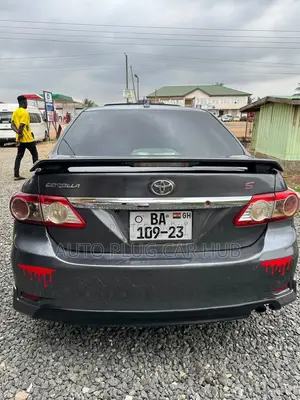 Toyota Corolla 2013 Gray