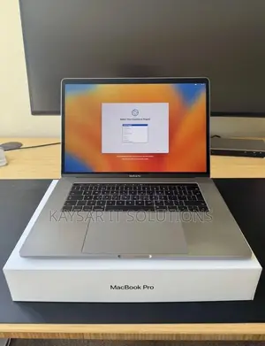 Laptop Apple MacBook Pro 16GB Intel Core i5 SSD 512GB