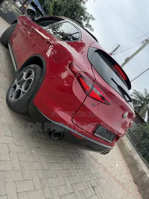 Car 2021 Red