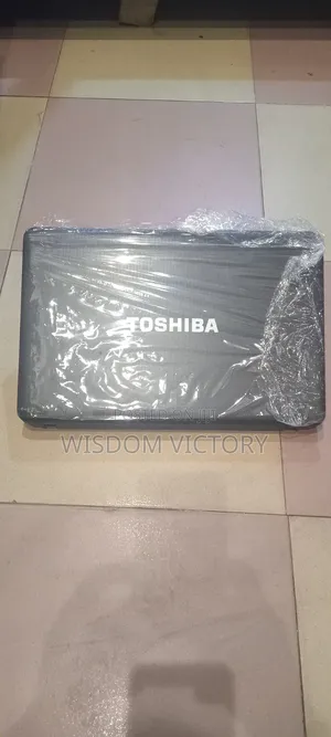 New Laptop Toshiba dynaEdge DC-100 6GB Intel HDD 250GB