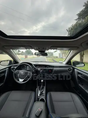 Toyota Corolla 2019 Silver