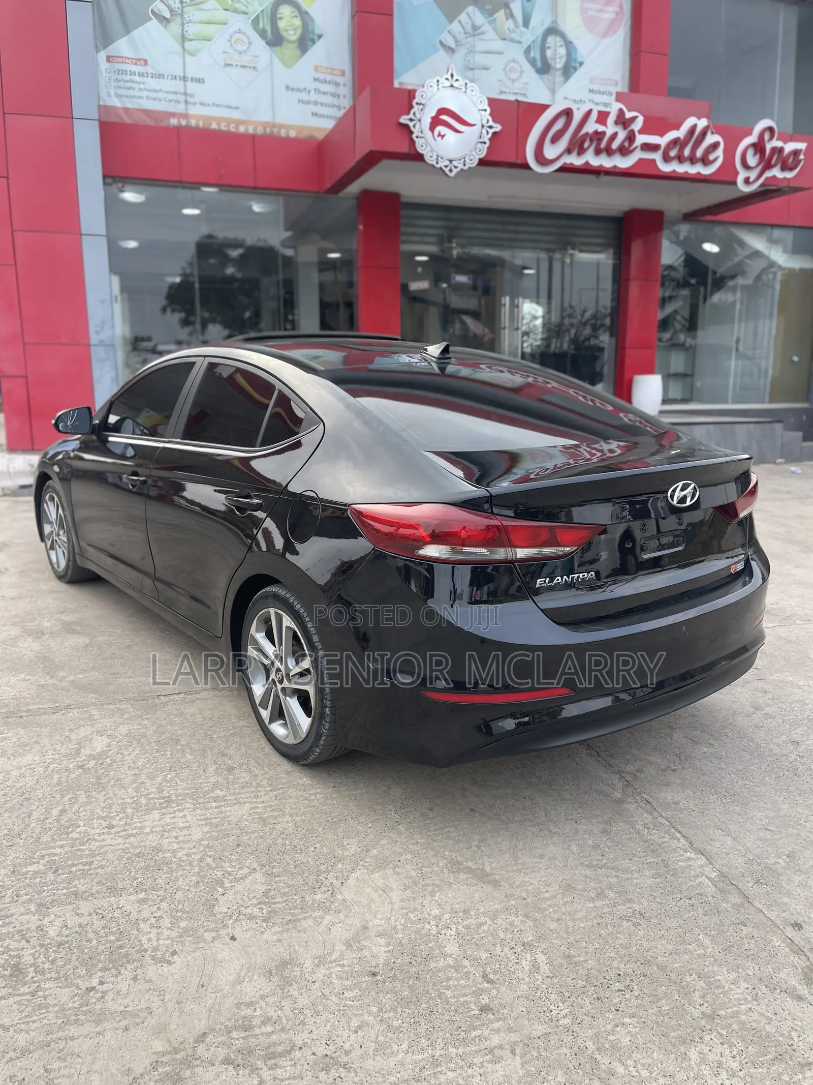 Hyundai Elantra Limited Sedan FWD (2.0L 4cyl 6A) 2017 Black