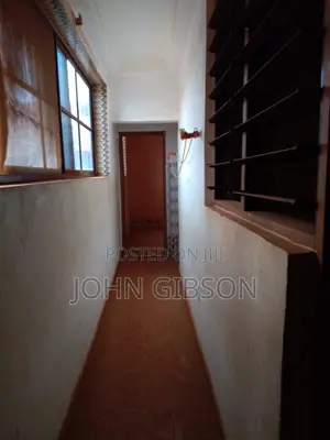 2bdrm Apartment in 2 Bedroom Apartment, Housing Down for rent