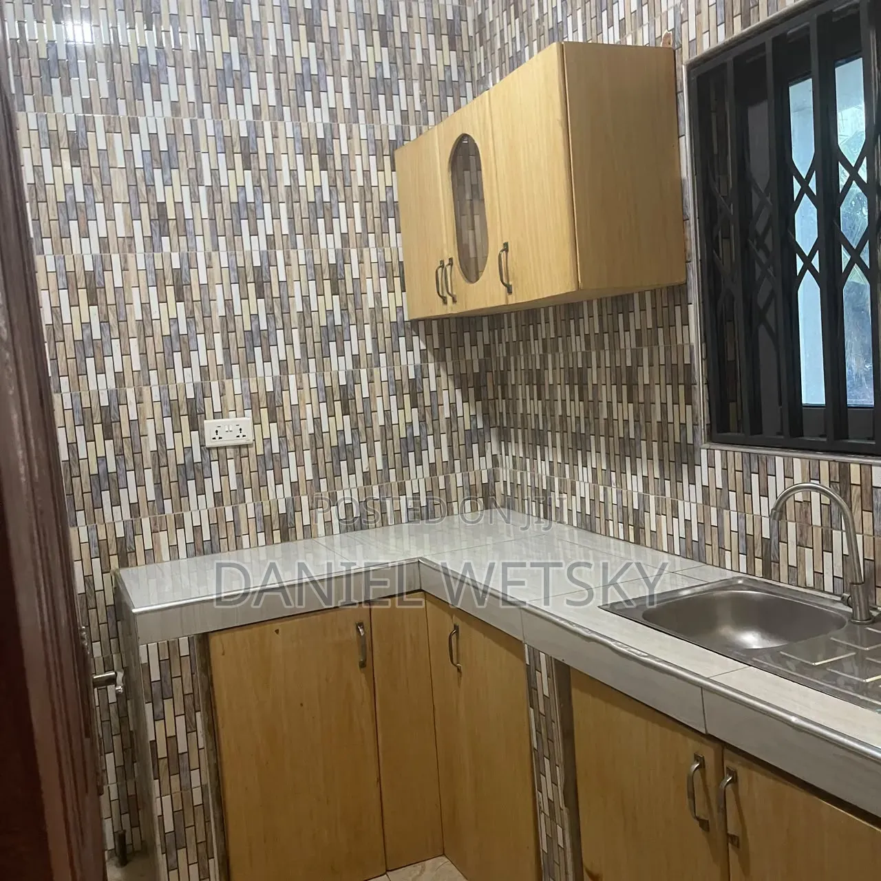 2bdrm Block of Flats in Gbawe Top Base for sale