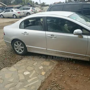 Honda Civic 2011 Silver