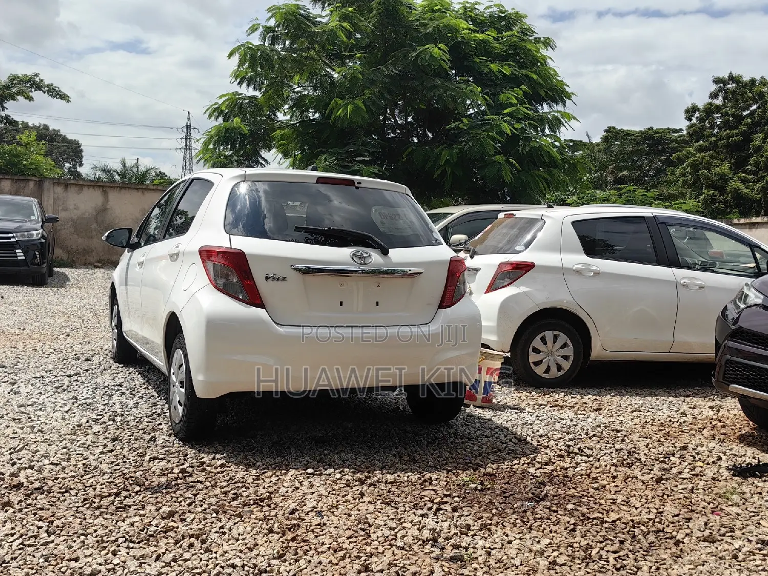 Toyota Vitz 1.3 FWD 5dr 2013 White