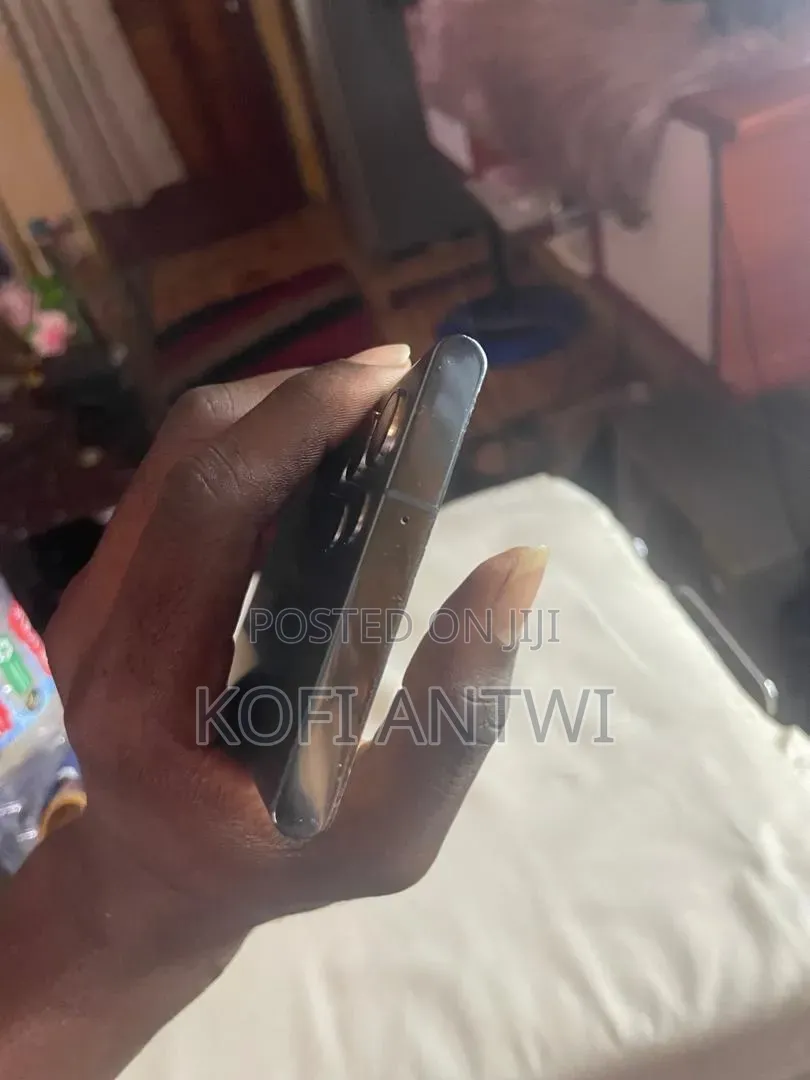 Samsung Galaxy S22 Ultra 5G 128 GB Black